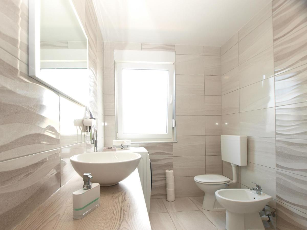 Villa Monteci 2052 Galižana エクステリア 写真