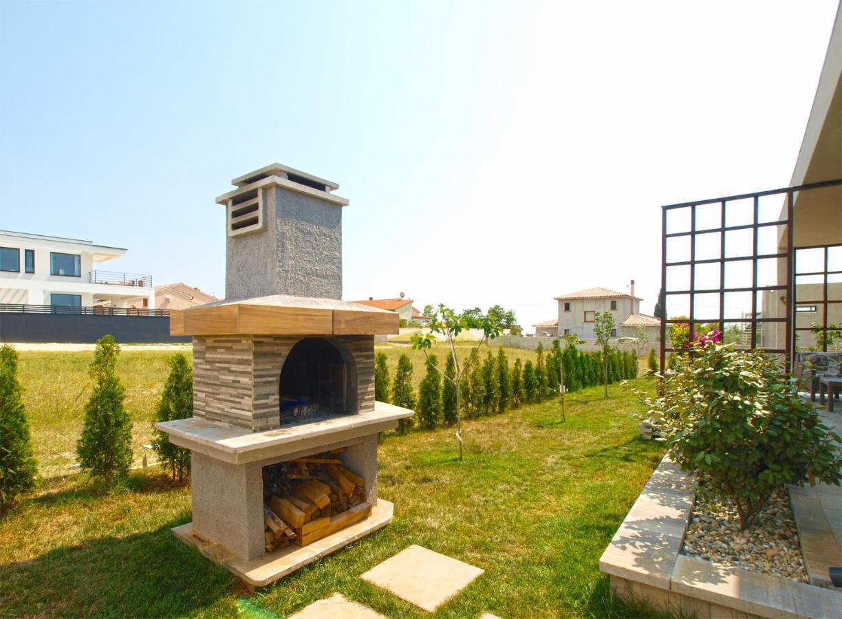 Villa Monteci 2052 Galižana エクステリア 写真