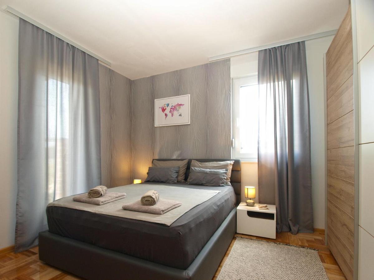 Villa Monteci 2052 Galižana エクステリア 写真