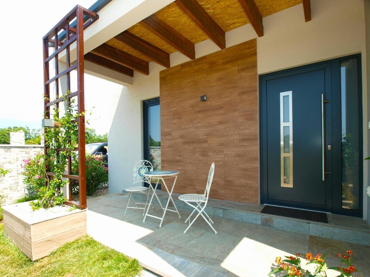 Villa Monteci 2052 Galižana エクステリア 写真