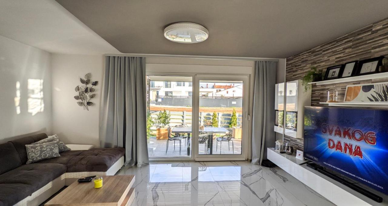 Villa Monteci 2052 Galižana エクステリア 写真
